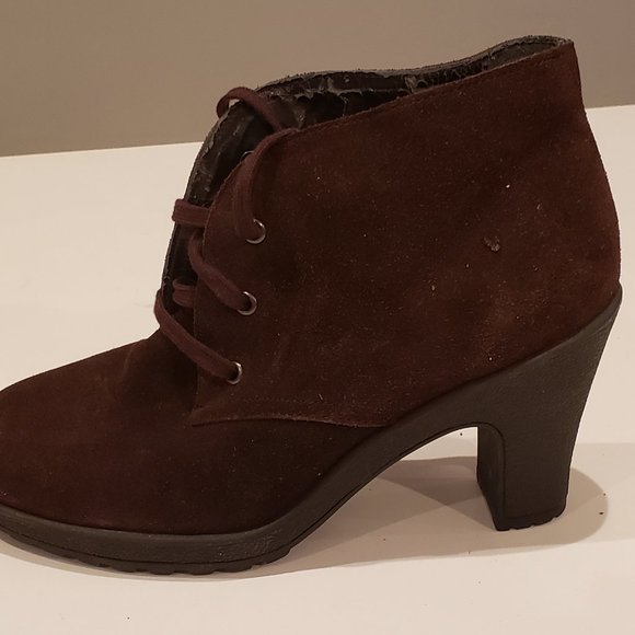 Aerosoles Chocolate Brown High Heel Desert boot - Picture 2 of 16